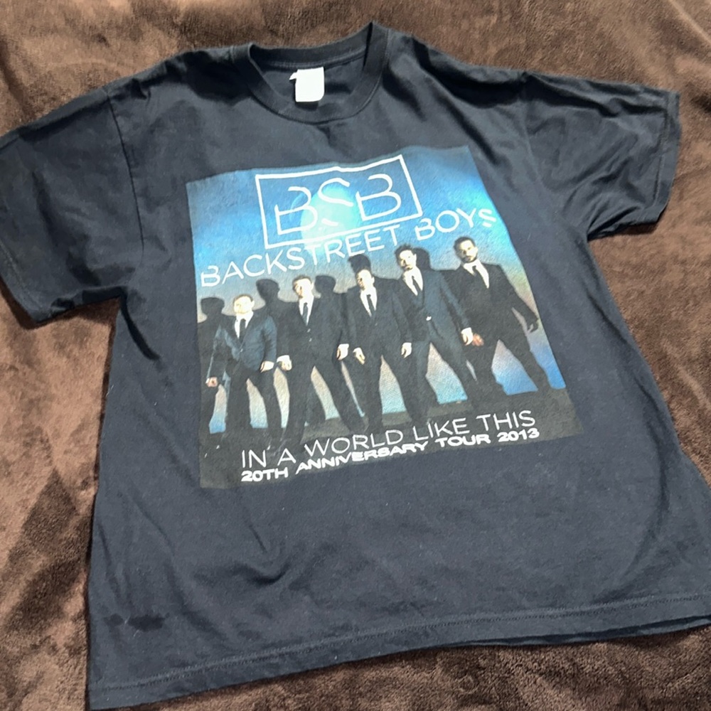 BACKSTREET BOYS 2013: In A World Like This Tour T-Shirt. Black, size Large.